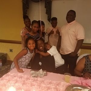 Meet your Posher, Delinda